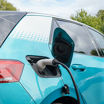 Ekspertų nuomonė: kodėl verta rinktis elektromobilį? Straipsnio nuotrauka