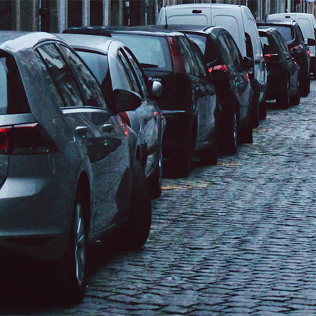 Paviršutiniškas vairuotojo požiūris – grėsmė automobilio nutempimui ir piniginei baudai Straipsnio nuotrauka