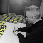 Laimėk naujausią Andriaus Mamontovo albumą "Kibernetiniai žaislai" su atlikėjo autografu Straipsnio nuotrauka